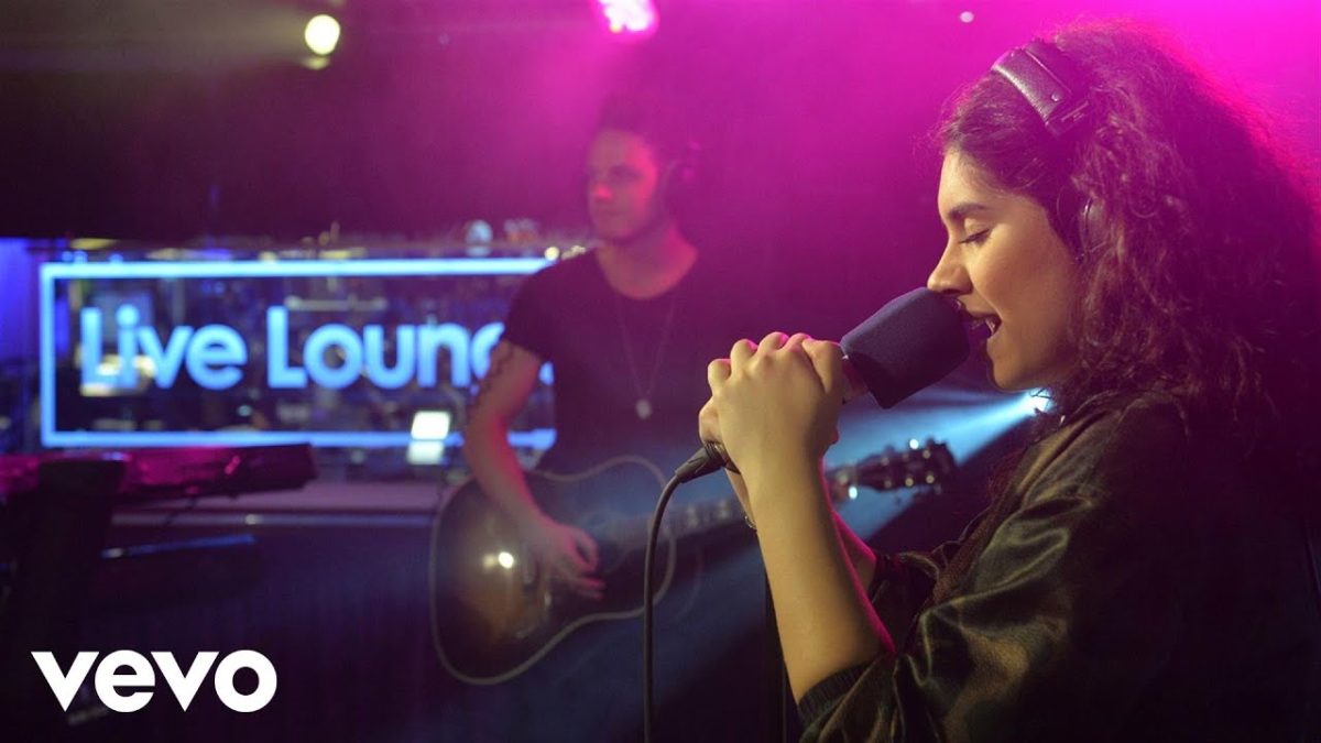 Alessia Cara - Here in the Live Lounge