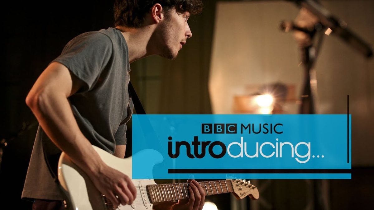 Alfie Templeman - Stop Thinking (About Me) (BBC Music Introducing session)