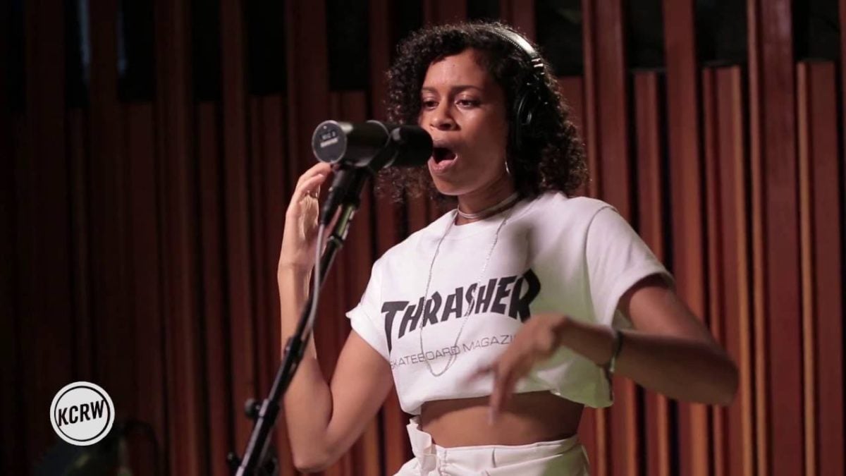 AlunaGeorge performing "Automatic" Live on KCRW
