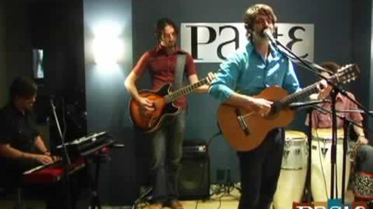 AM "Leavenworth" live at Paste