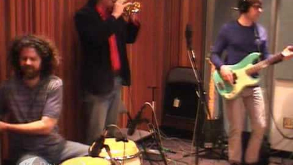 AM performing "Grand Opinion" on KCRW