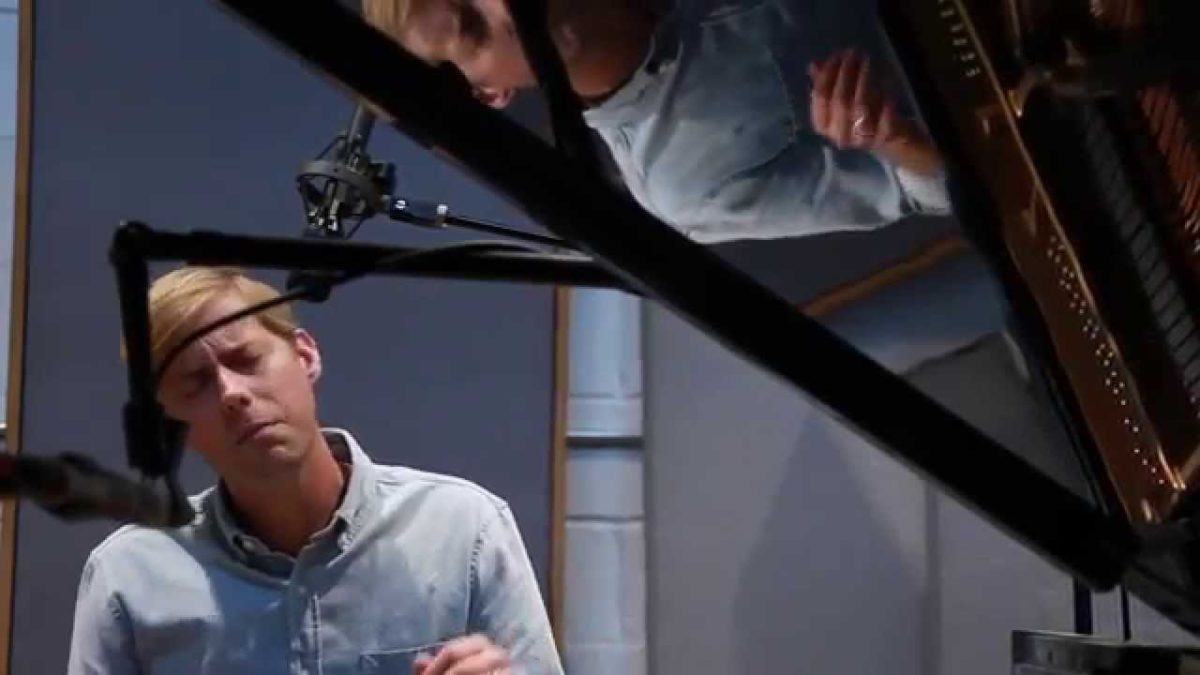 Andrew McMahon in the Wilderness - High Dive (Buzzsession)