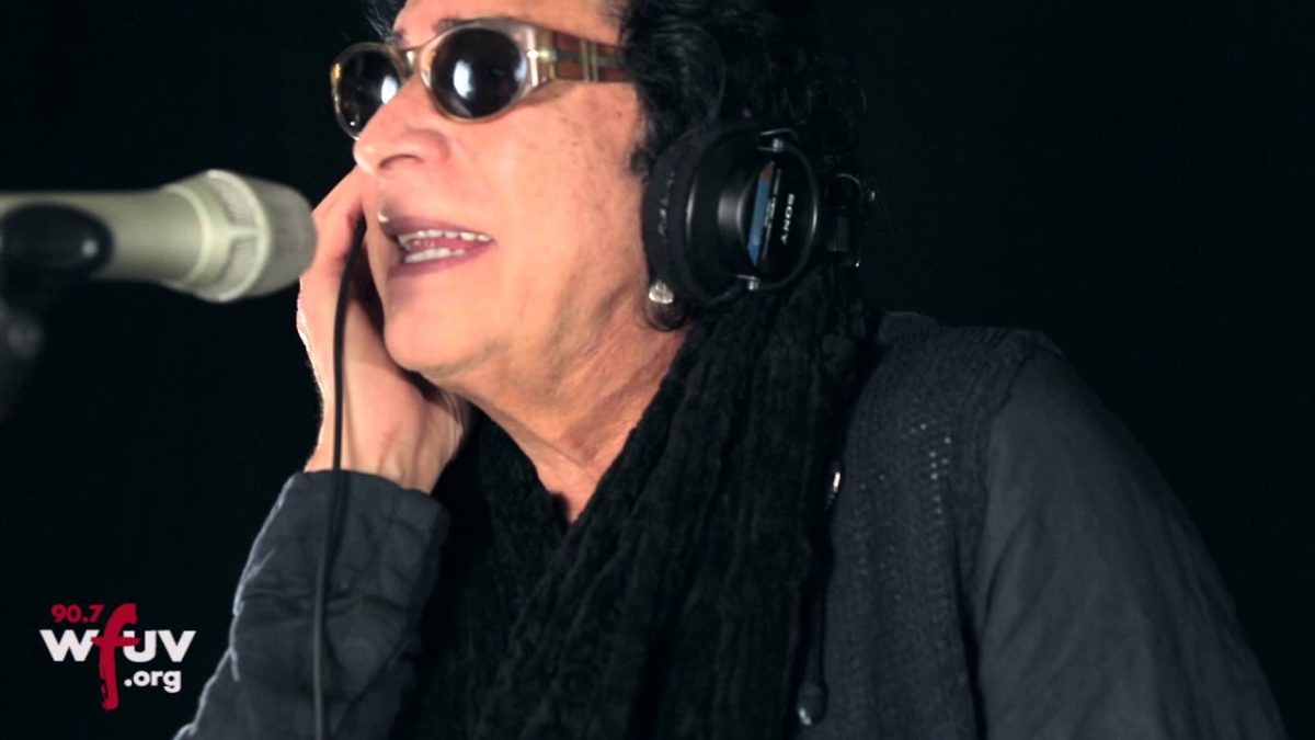 Andy Kim & Kevin Drew - "How'd We Ever Get This Way" (Live at WFUV)