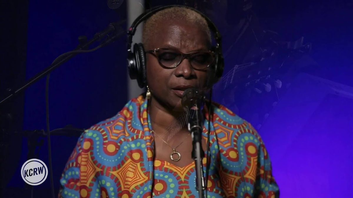 Angélique Kidjo performing "Blewu" Live on KCRW