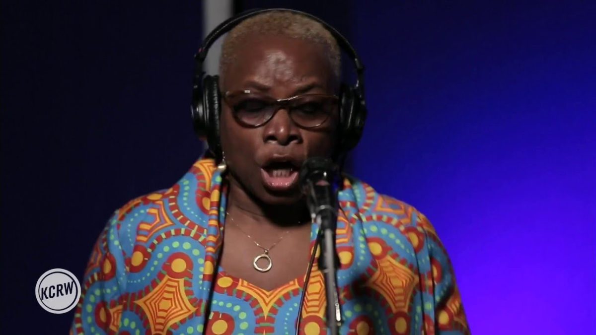 Angélique Kidjo performing "Shango Wa" Live on KCRW