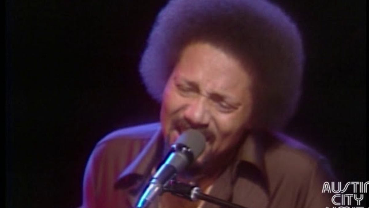 Austin City Limits #404: The Neville Brothers - "Sittin' in Limbo"