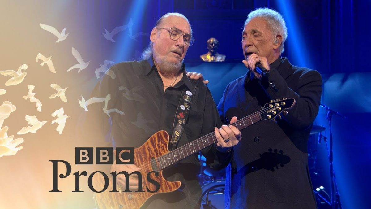 BBC Proms: Tom Jones and Steve Cropper: (Sittin' On) The Dock of the Bay
