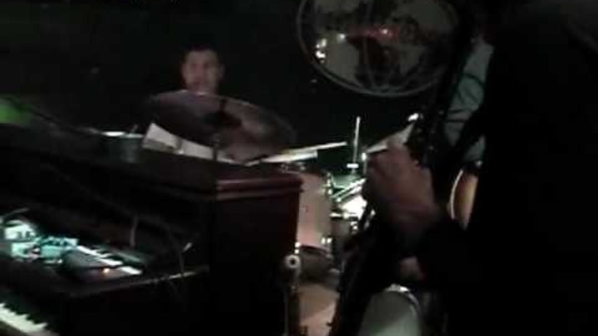 Marco Benevento Trio - Greenpoint - 4-7-09 Louisville KY (Reed Matthis, Simon Lott)