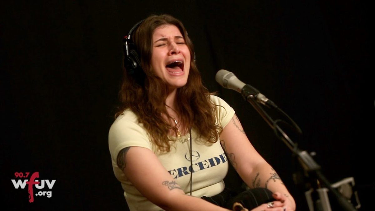 Best Coast - "For The First Time" (Live at WFUV)
