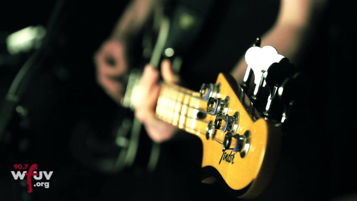 Best Coast - "Heaven Sent" (Live at WFUV)