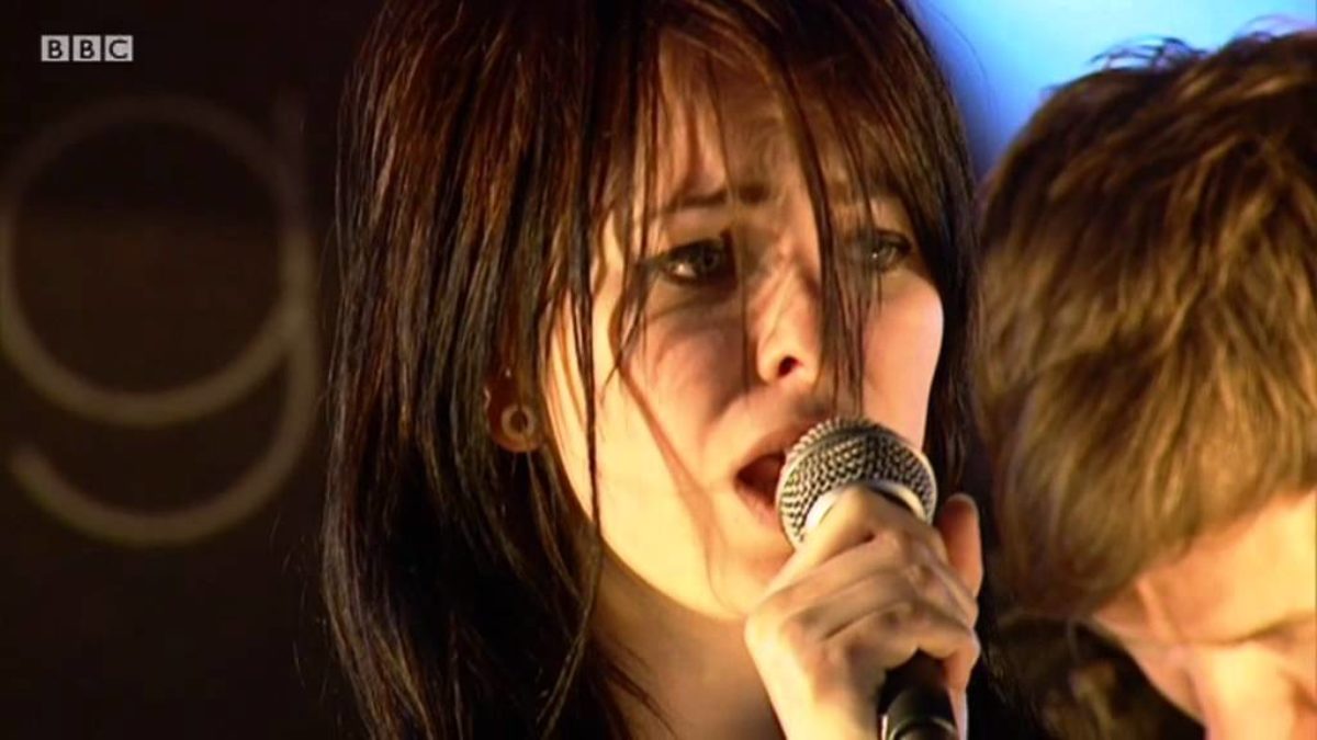 Birds vs Planes  - Sew Up The Sky (BBC Radio 1's Big Weekend 2011)