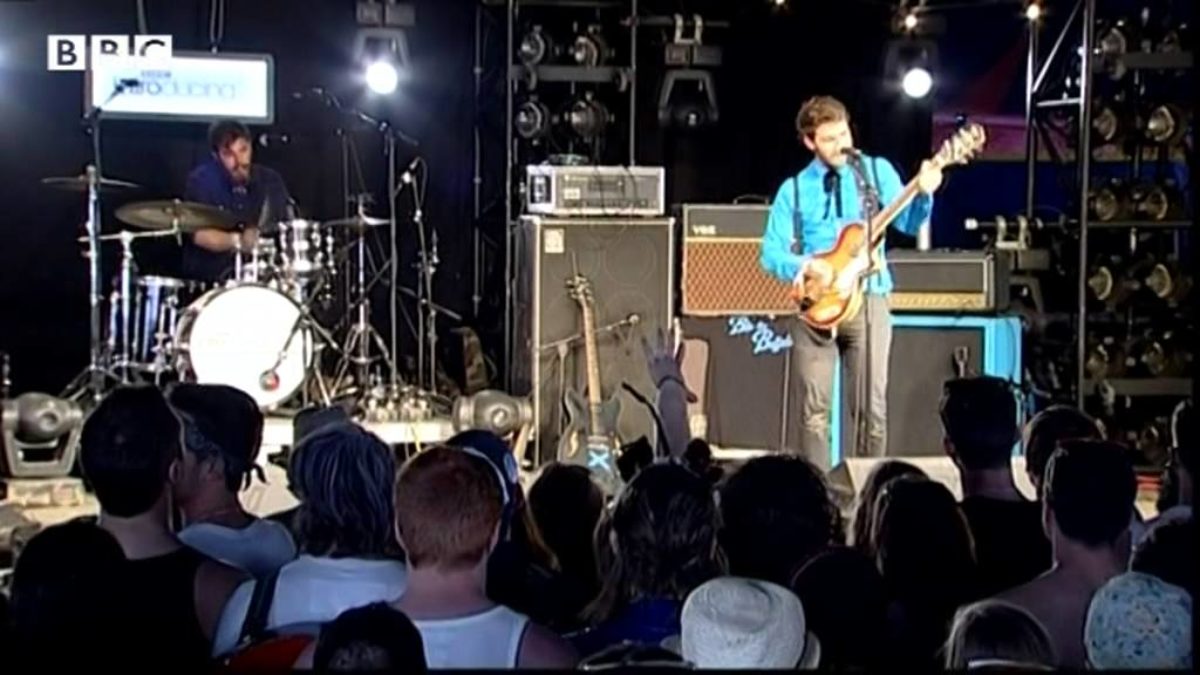 Bite The Buffalo - I Get Down And Around at Glastonbury 2013