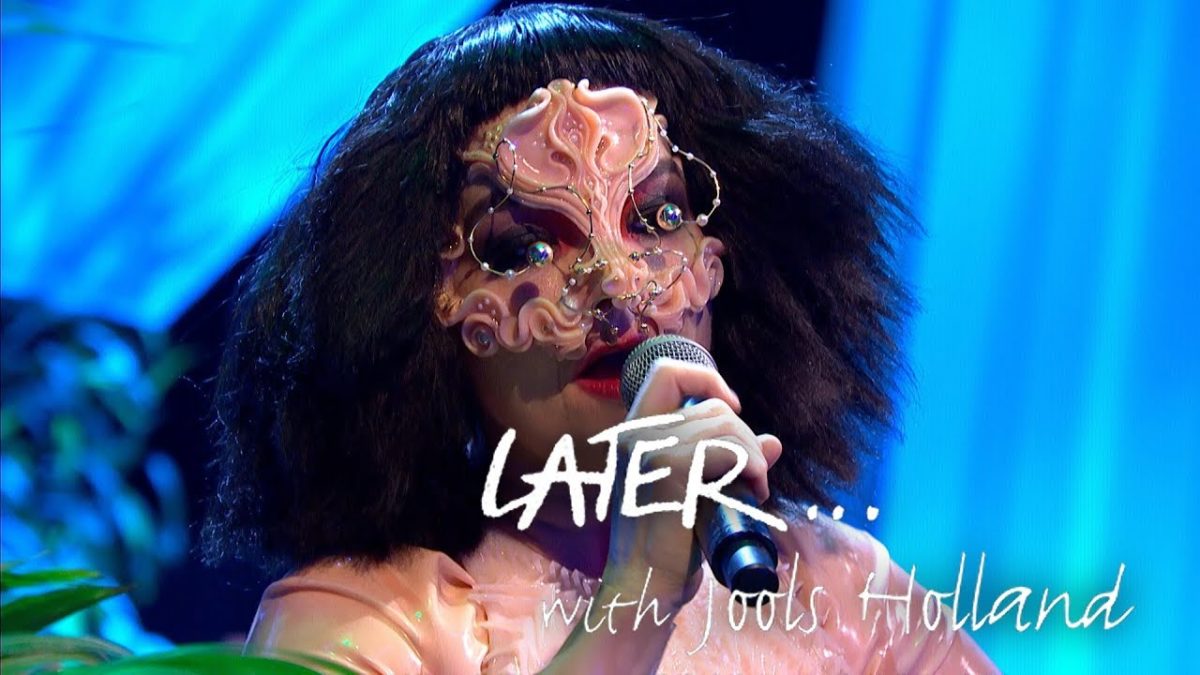 Björk revisits The Anchor Song on Later... with Jools
