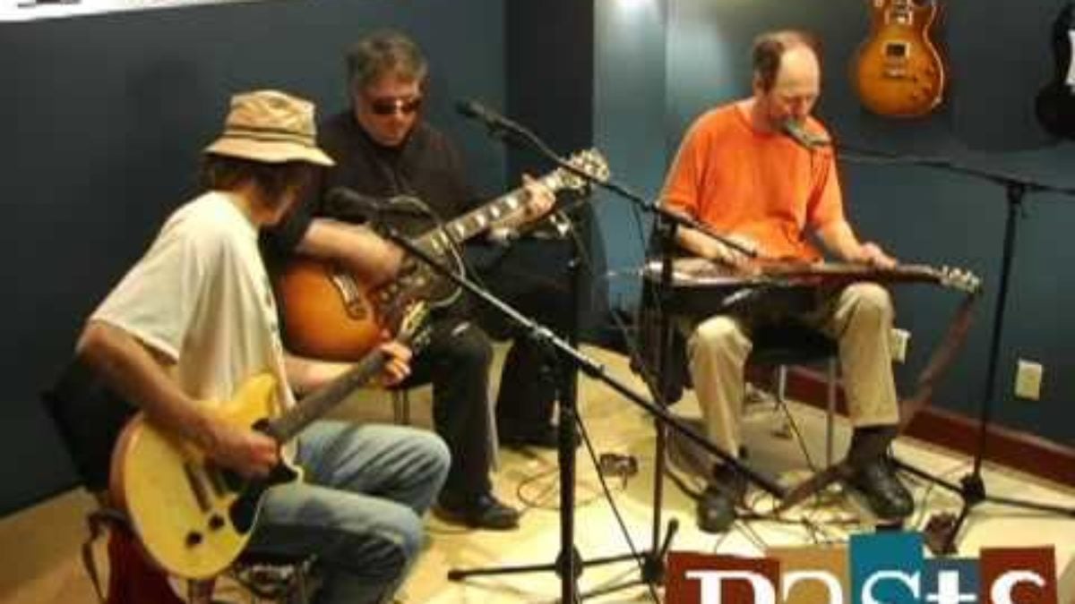 Bloodkin "Love" live at Paste