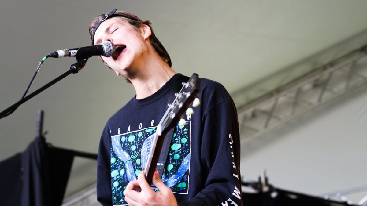 Bloody Knees - Never Change at Reading 2014