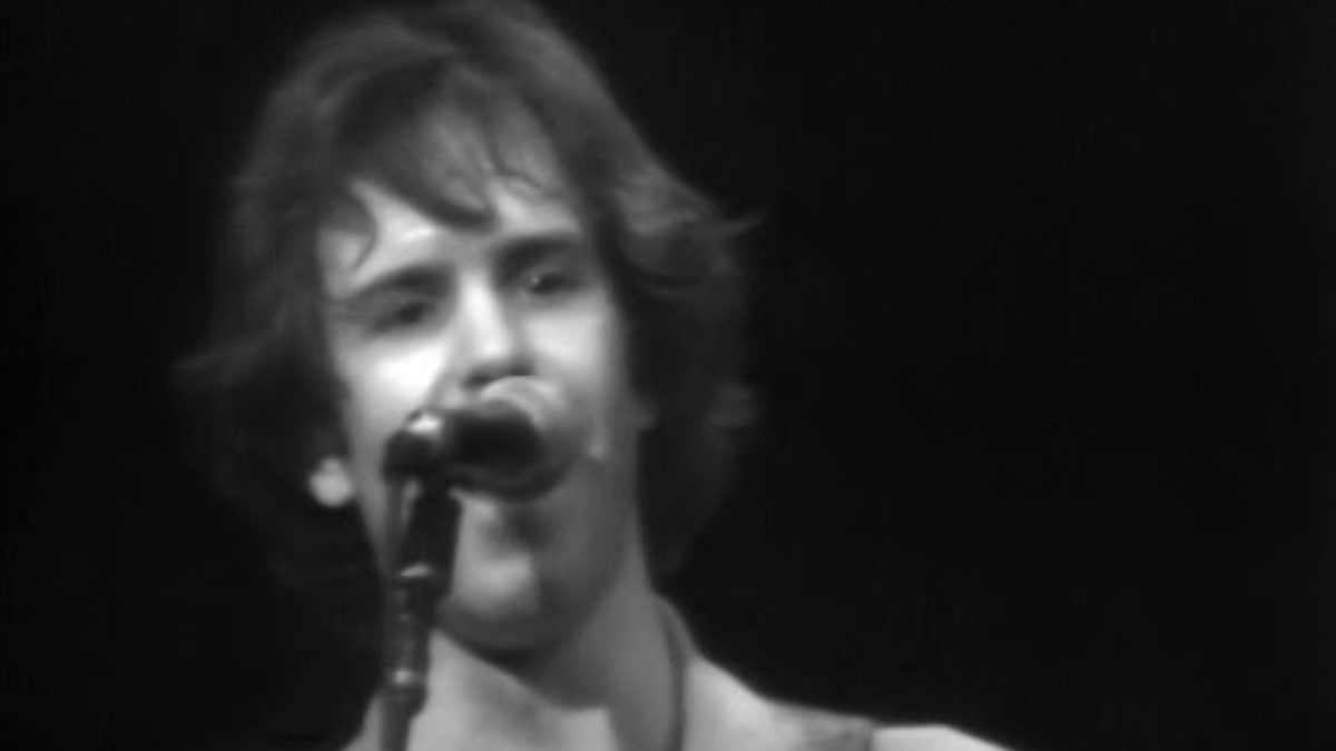 Bobby and The Midnites - Bombs Away - 2/5/1982 - Capitol Theatre - Passaic, NJ