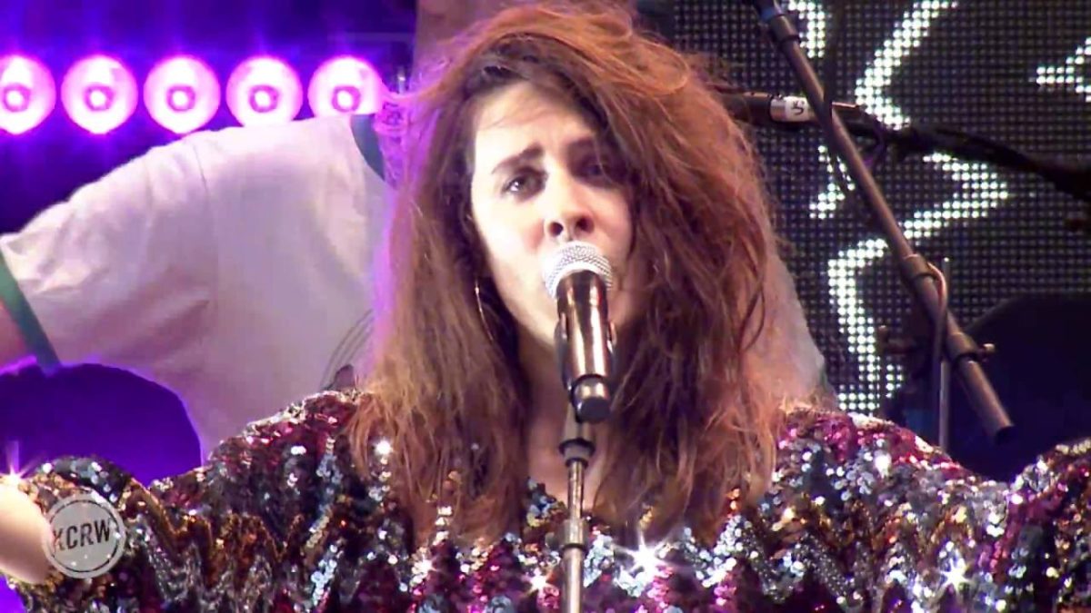 Brazilian Girls performing "Bala Bala" at Sound In Focus