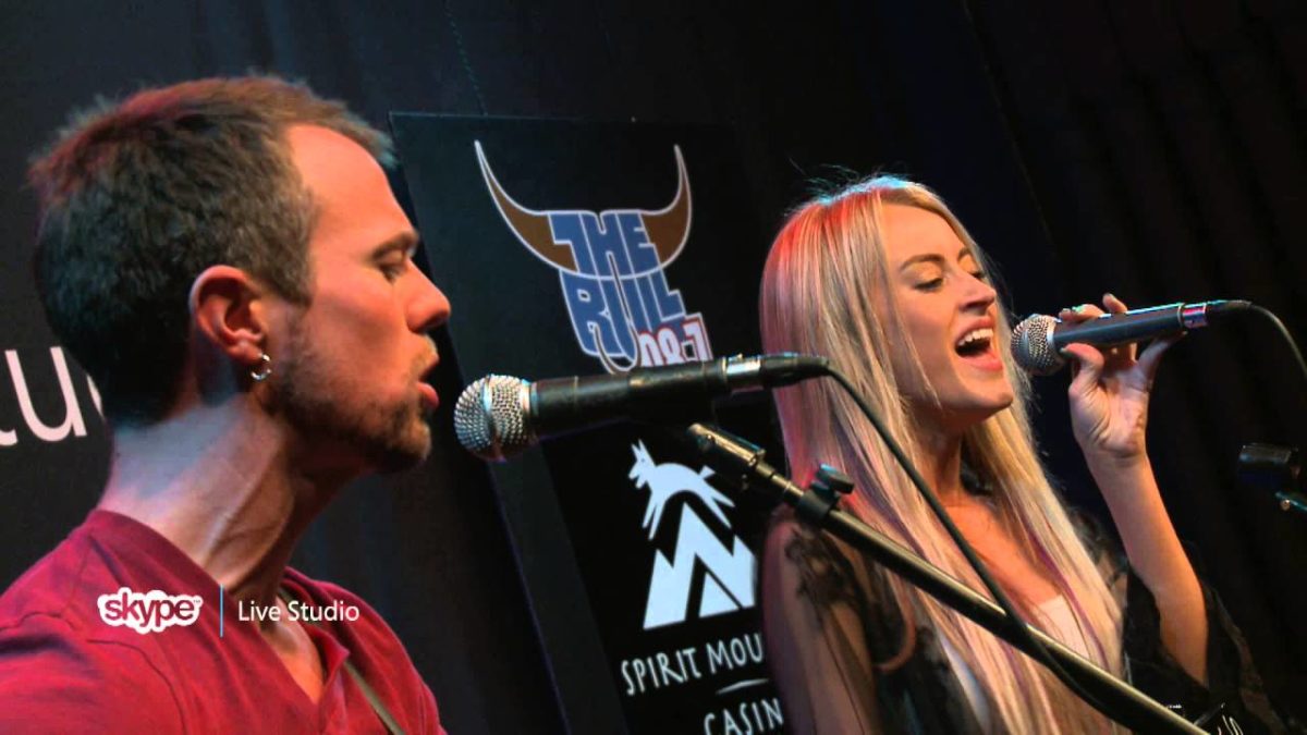 Brooke Eden - Silence Speaks (98.7 THE BULL)