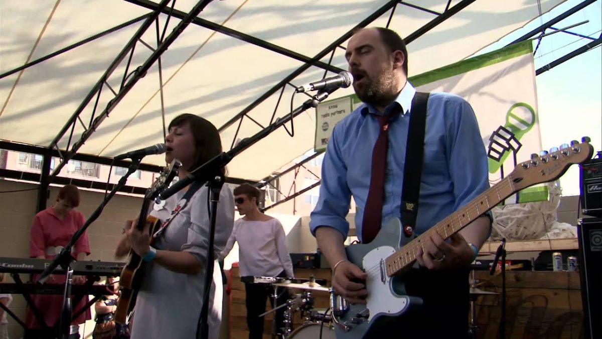 Camera Obscura - Lloyd, I'm Ready To Be Heartbroken - 3/21/2009 - Mohawk Outside Stage