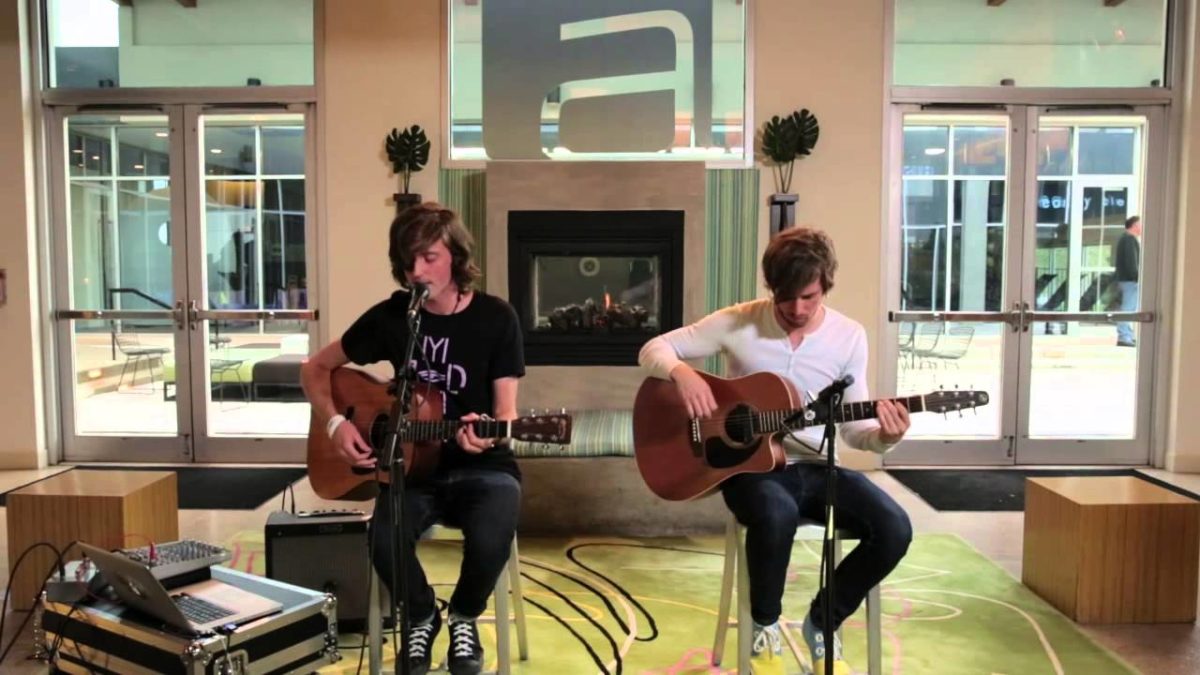 California Wives - Los Angeles - Live at Aloft Hotels