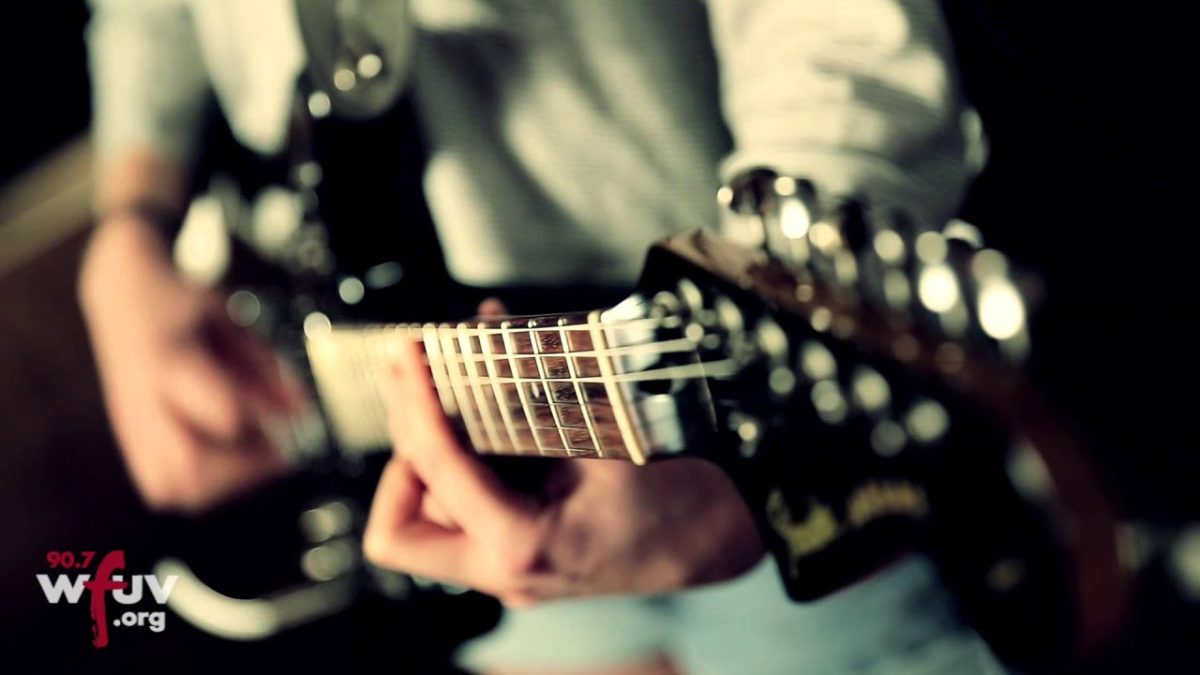 Chastity Belt - "Dull" (Live at WFUV)