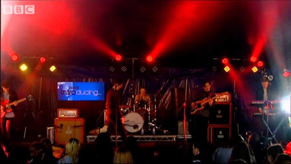Coasts - Tonight (BBC Radio 1's Big Weekend 2014)
