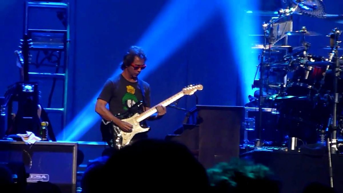Dave Matthews Band - 11.20.10 - The Long Black Veil - Charlottesville [HD]