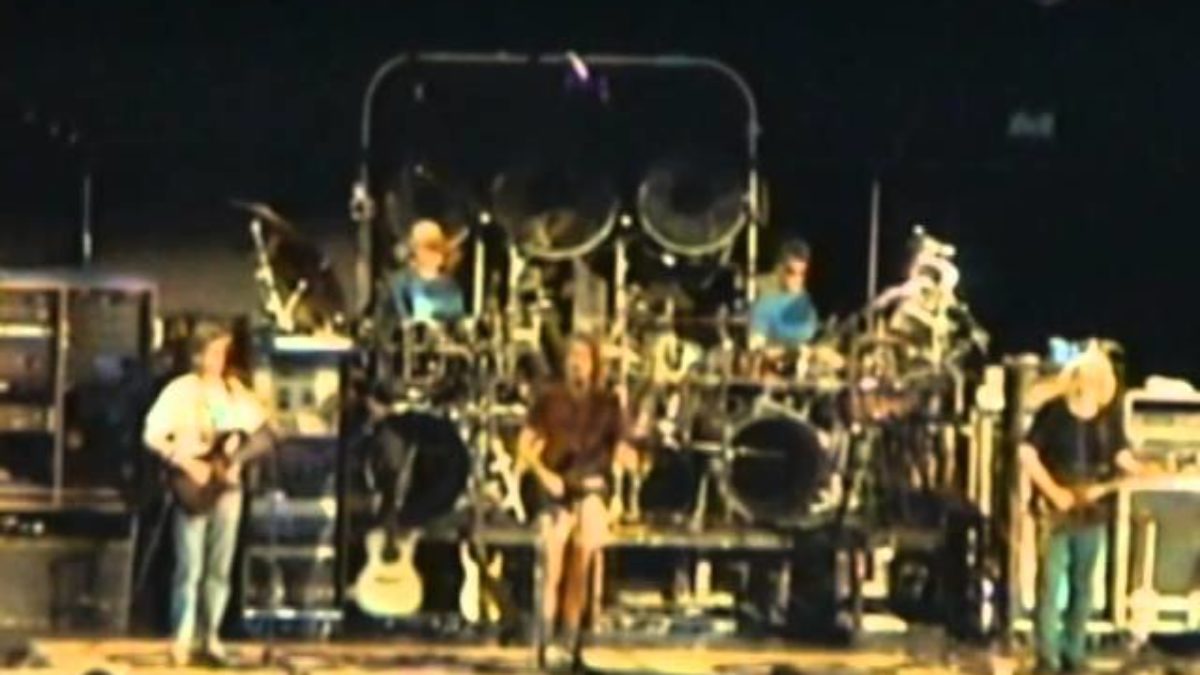 Grateful Dead (2 cam) 7-27-1994 Riverport Amph., Maryland Heights, MO. (Set 1 Complete)