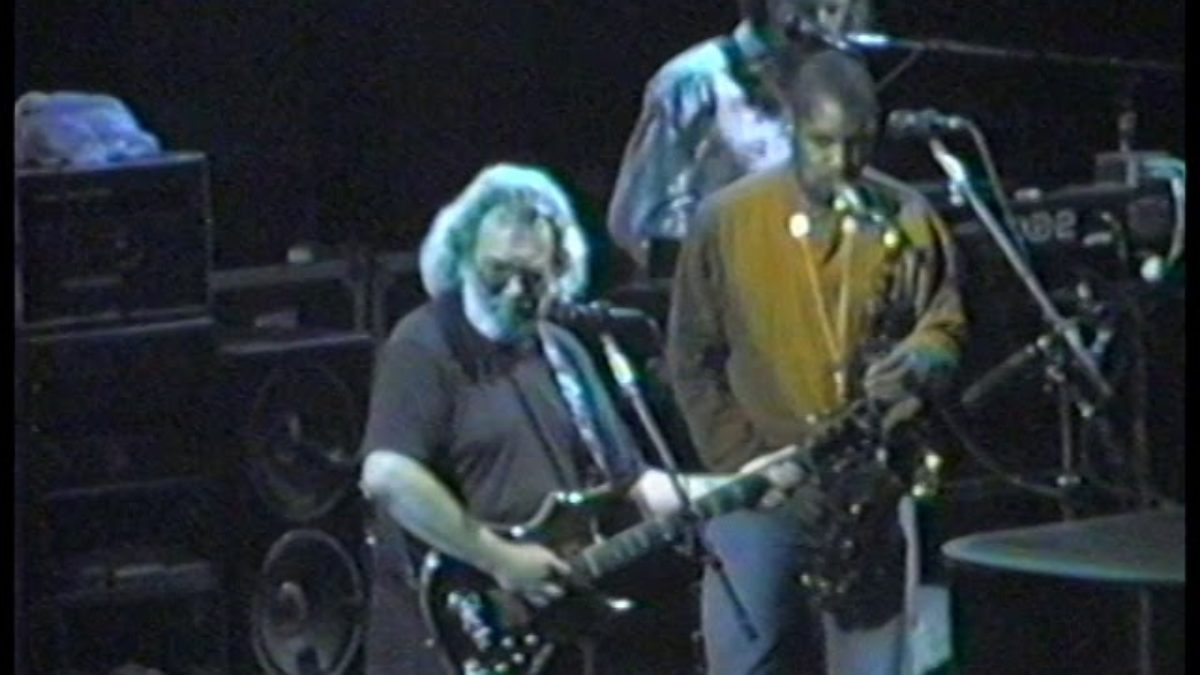 Grateful Dead (Lazy Cow's) Madison Square Garden, New York, NY 9/10/91 Complete Show