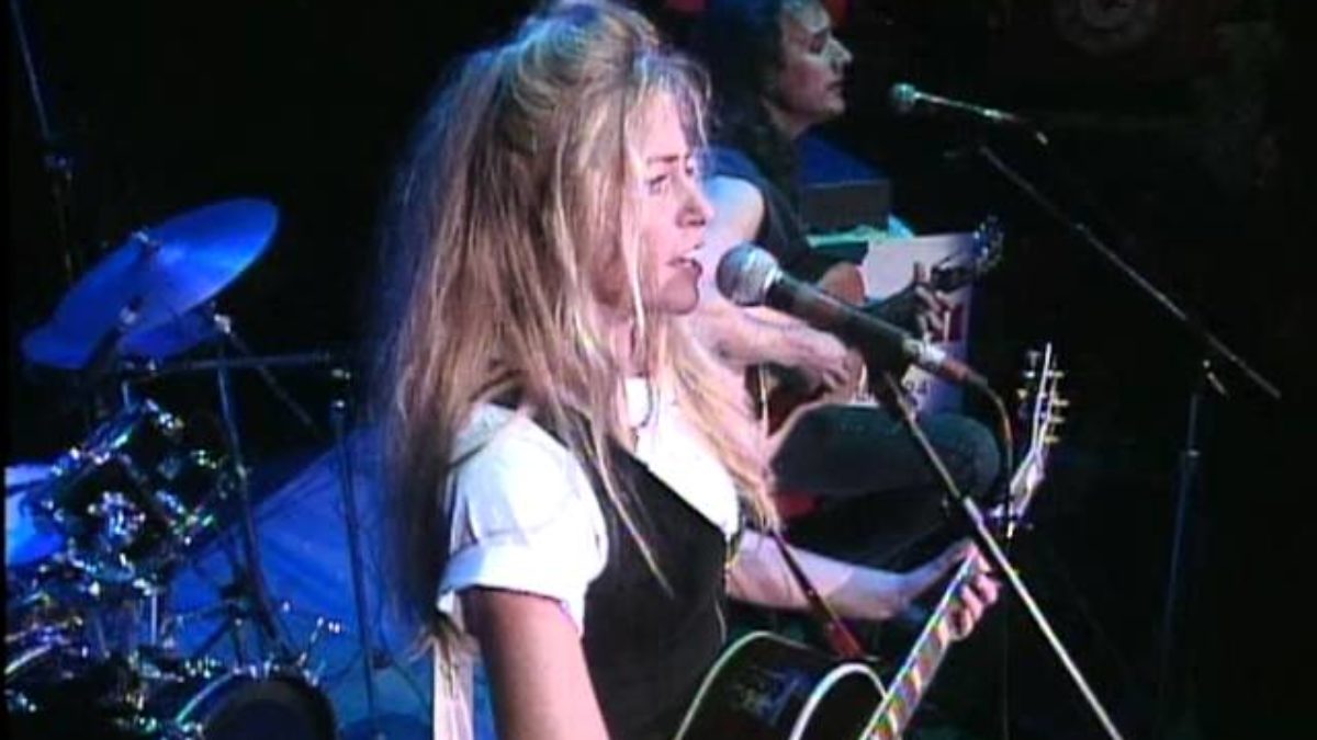 Deanna Carter - I Can't Shake You (Live at Farm Aid 1994)