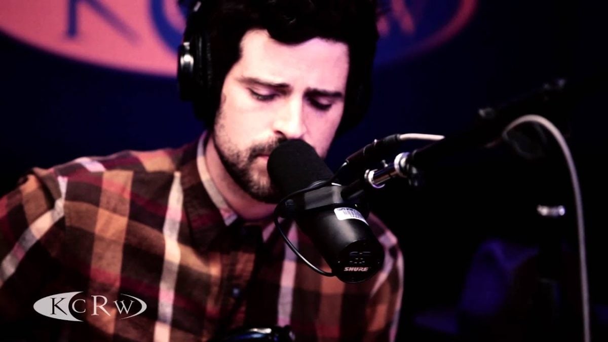 Devendra Banhart performing "Never Seen Such Good Things" Live on KCRW