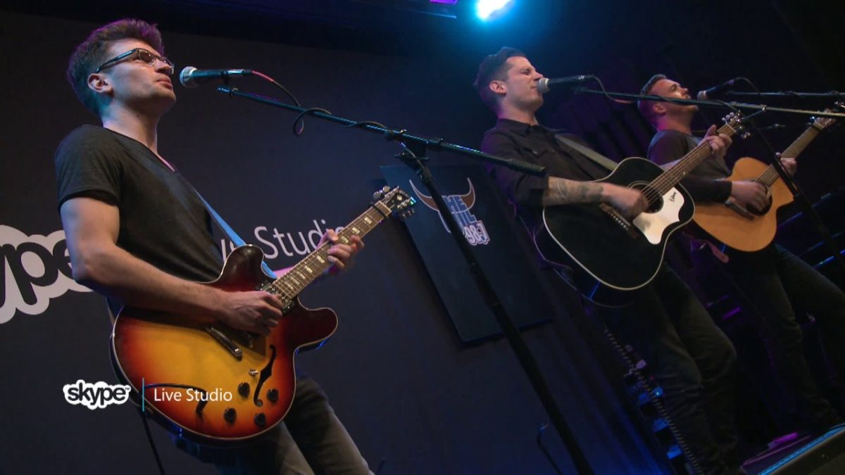 Devin Dawson - All On Me (98.7 THE BULL)
