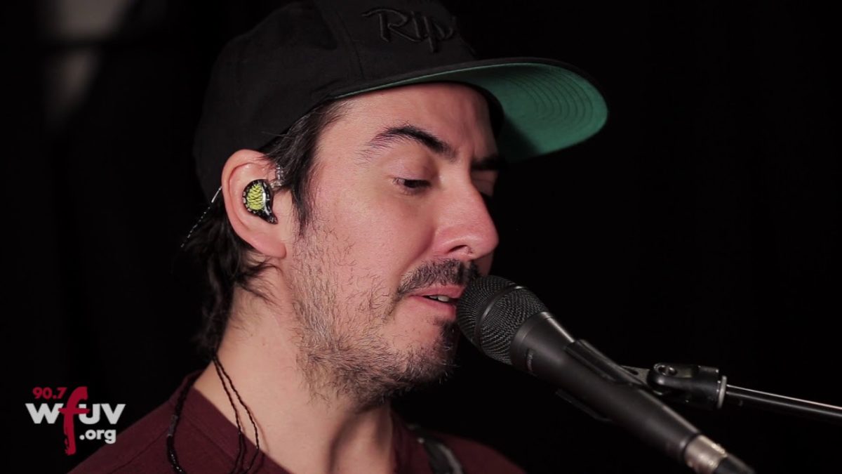 Dhani Harrison - "Admiral of Upside Down" (Live at WFUV)