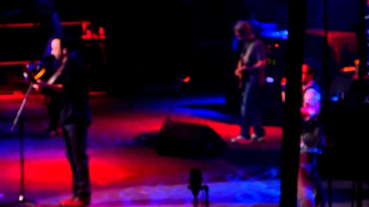 DMB 11.19.10 Jimi Thing Part 1