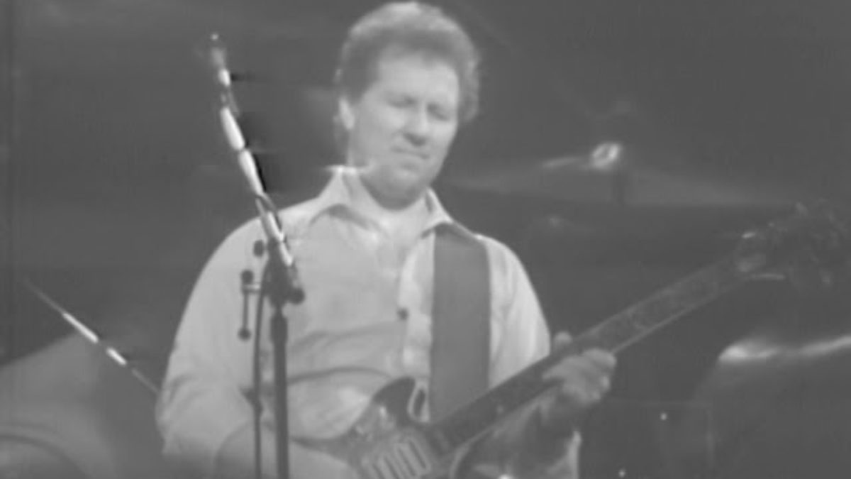 Bobby and The Midnites - I Found Love - Bobby Cochran - 6/11/1983 - Capitol Theatre - Passaic, NJ