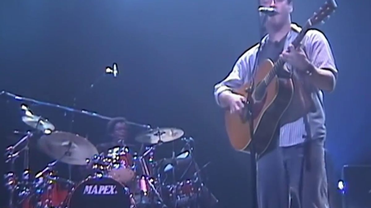 Dodo - Dave Matthews & Friends - 1/12/2004 - [3-Cam/TaperAud] - Seattle, WA