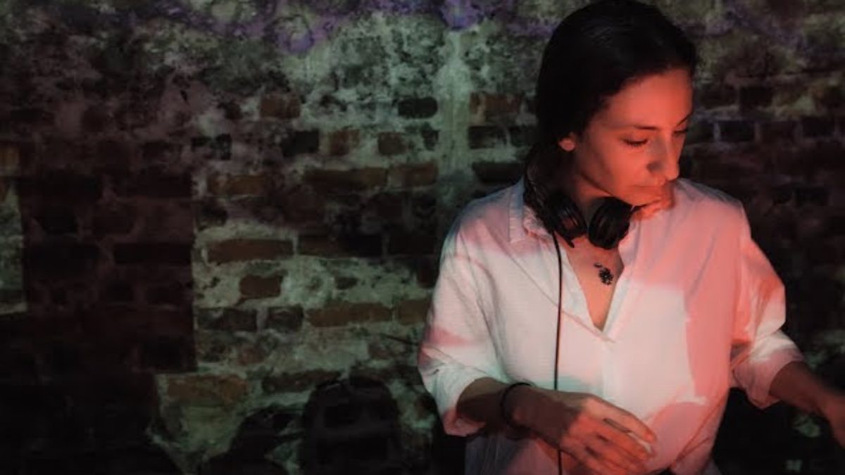 Ece Özel Boiler Room Istanbul DJ Set