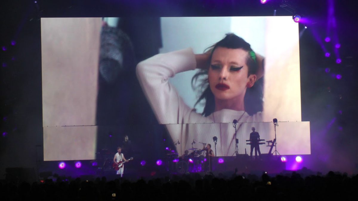 Depeche Mode - Walking In My Shoes (Wells Fargo Center) Philadelphia,Pa 6.3.18