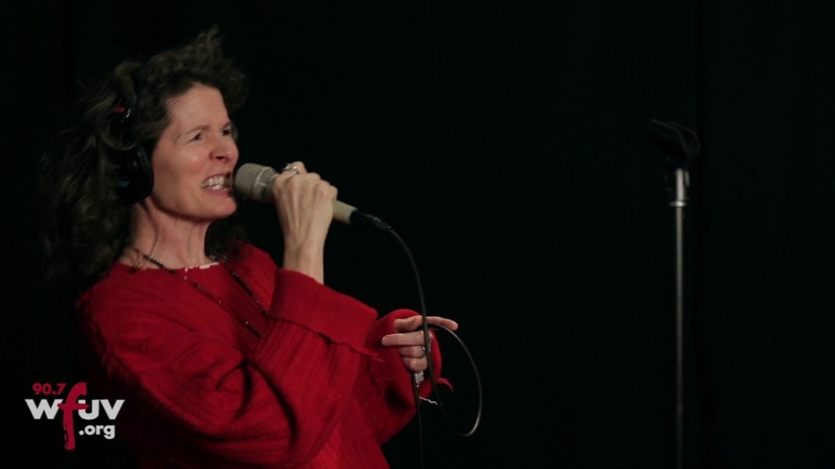 Edie Brickell and New Bohemians - "Trust" (Live at WFUV)