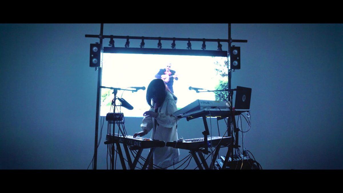 Elohim - Hallucinating (Buzzsession)