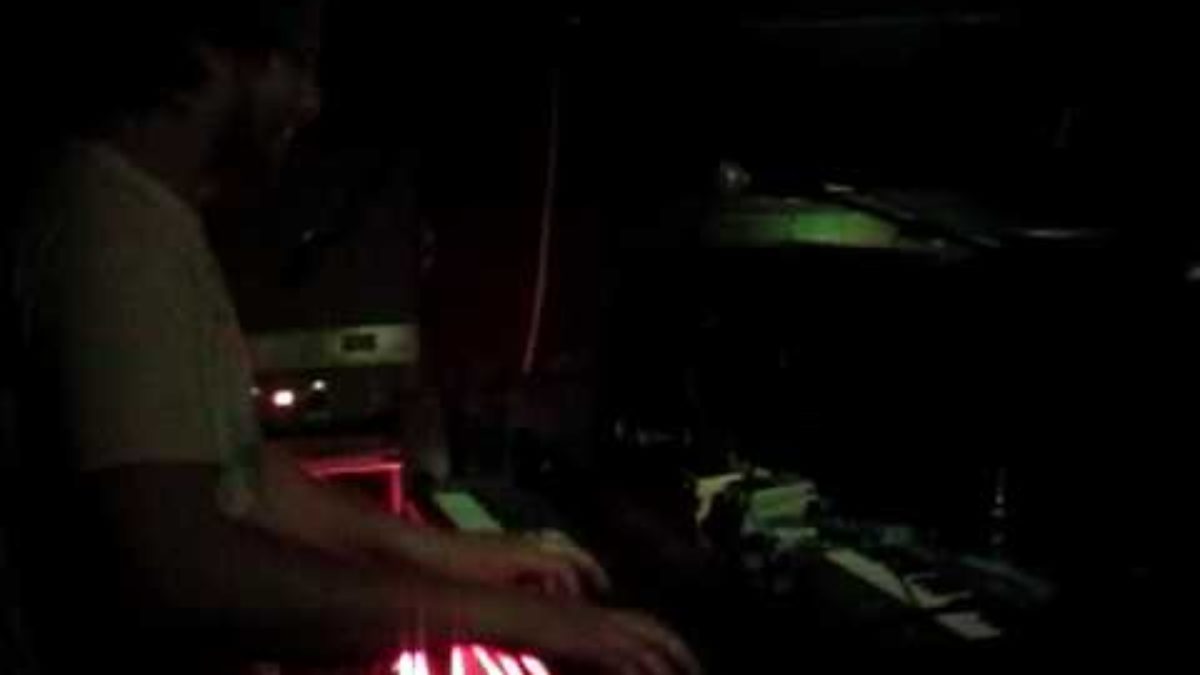 Marco Benevento Trio - Heartbeats (The Knife cover) - 4-7-09 Louisville KY Reed Matthis