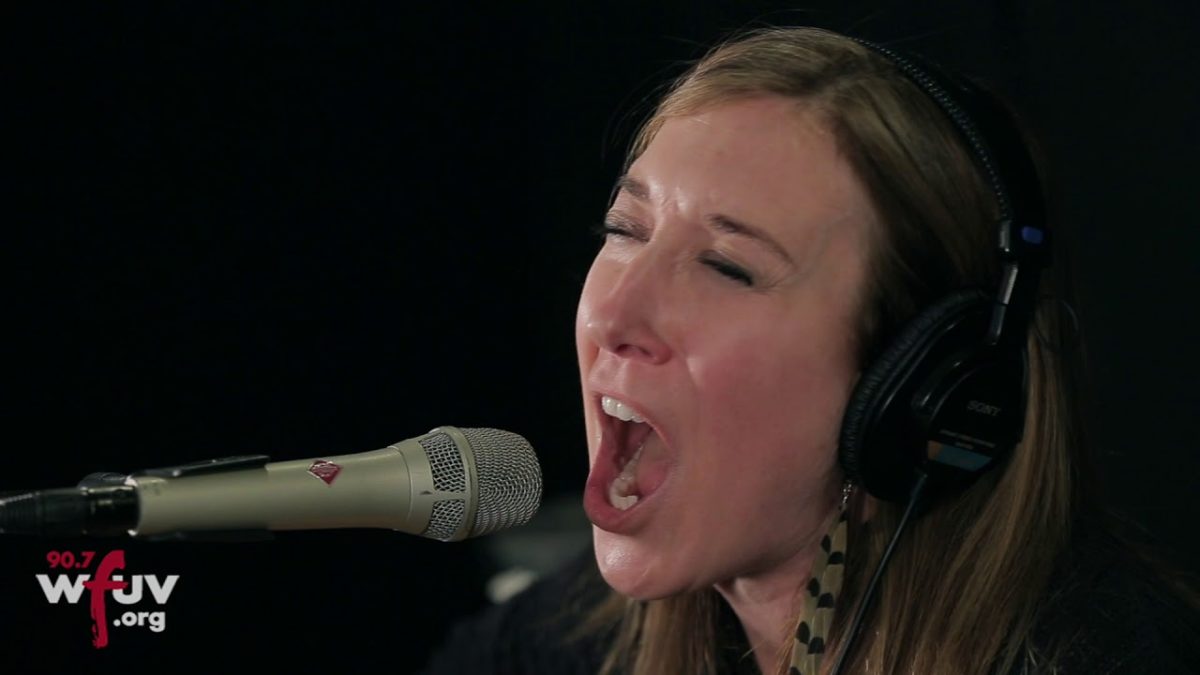 Erika Wennerstrom - "Twisted Highway" (Live at WFUV)