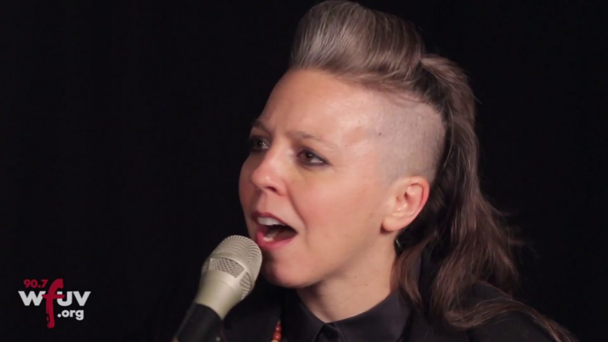 Erin McKeown - "Now I'm Here" (Live at WFUV)