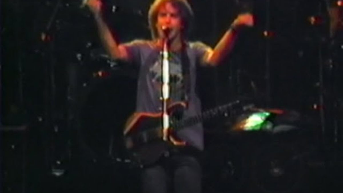 Estimated Prophet ~ (2 cam) - Grateful Dead - 3-20-1986 Hampton, Va. (set 2-02)