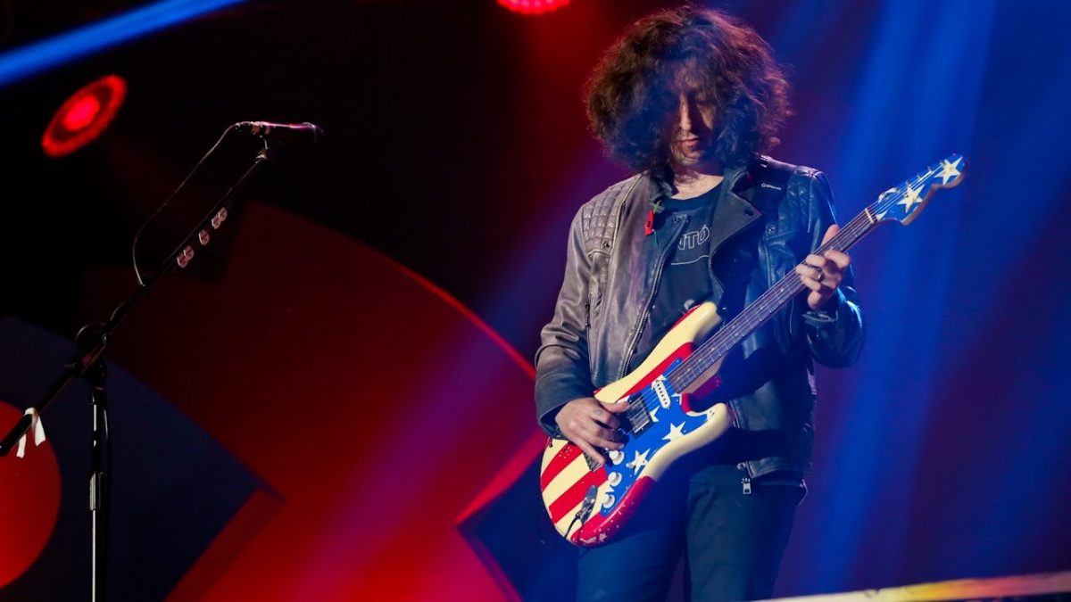 Fall Out Boy - Young Volcanoes at Radio 1 's Teen Awards 2013