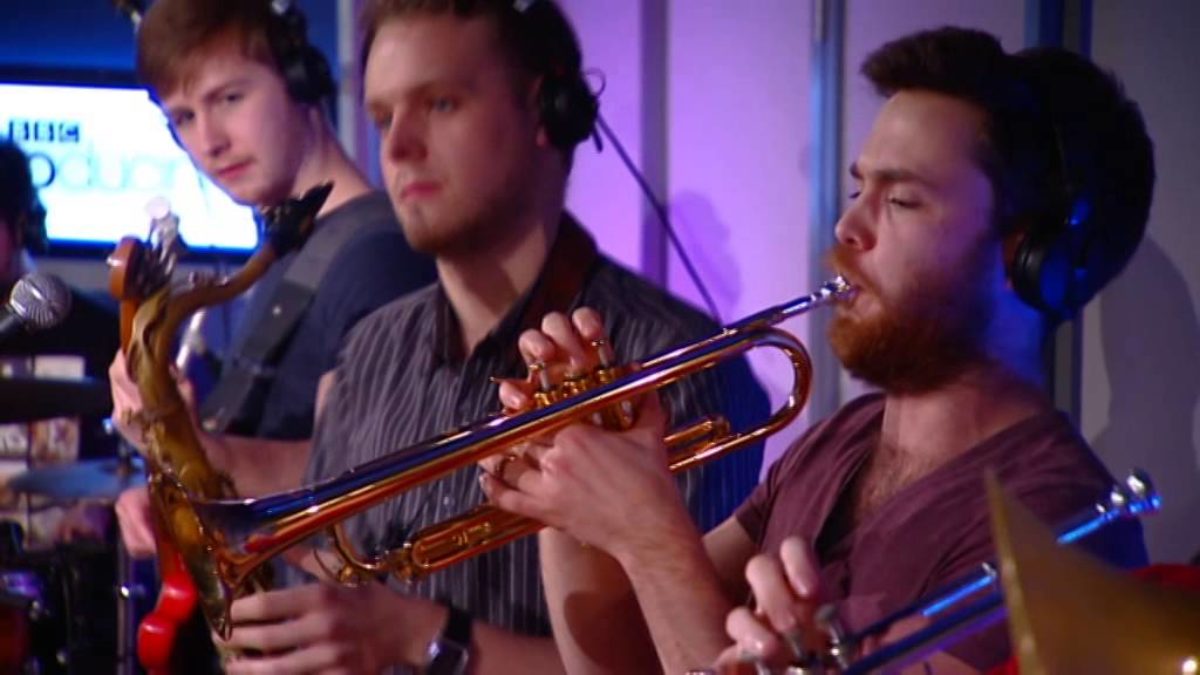 Fat-Suit - Diversao (BBC Radio Scotland Live Session)