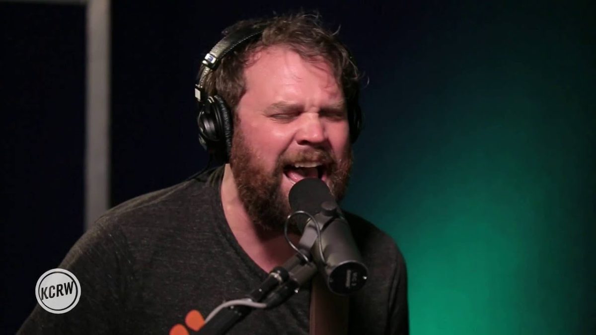 Frightened Rabbit performing "Wish I Was Sober" Live on KCRW