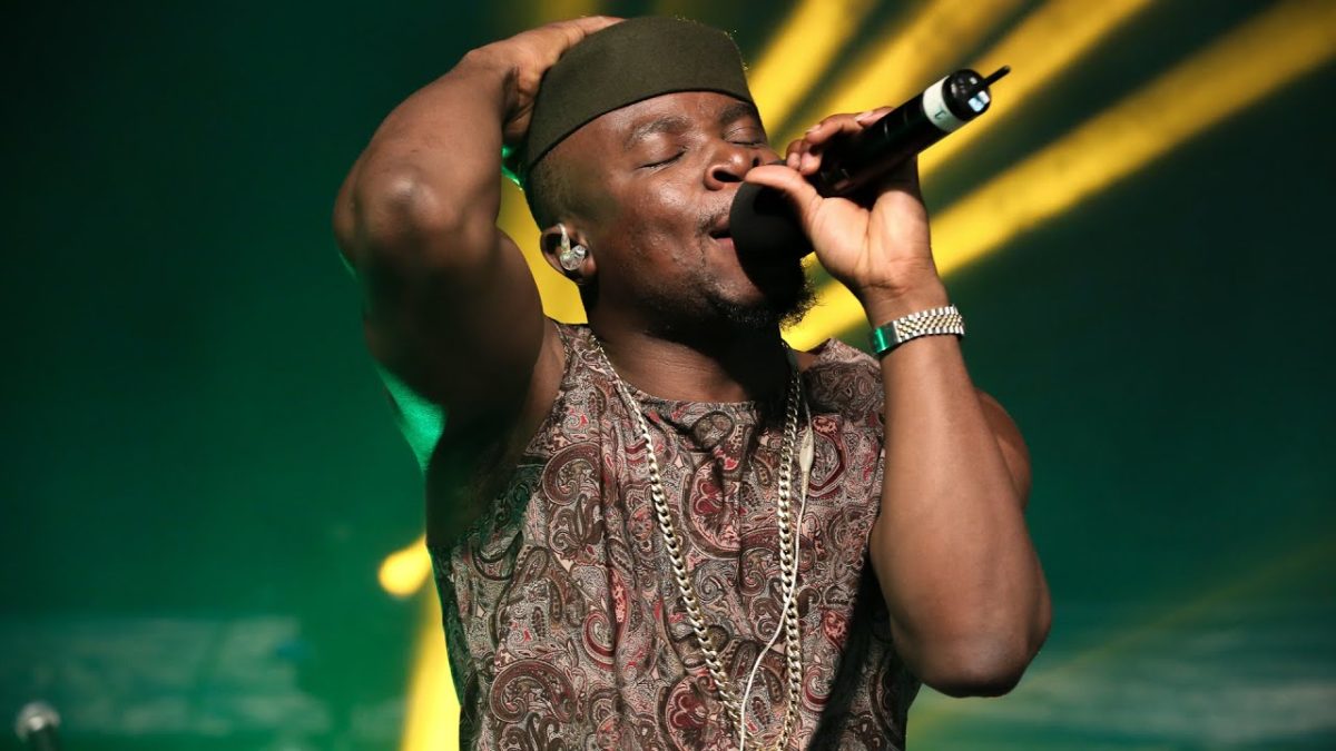 Fuse ODG - Surprise Set (Glastonbury 2015)