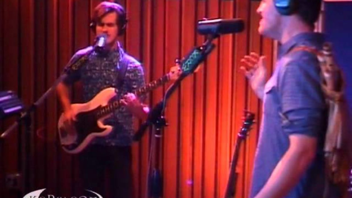 Gardens and Villa performing "Orange Blossom" on KCRW