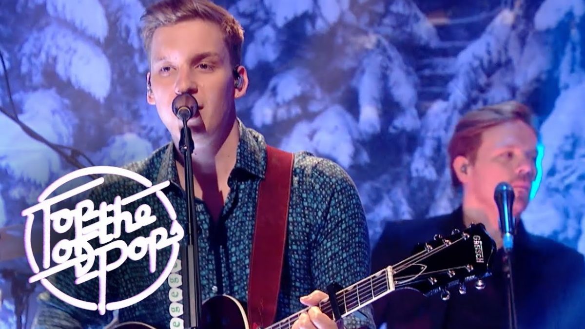 George Ezra - Paradise (Top Of The Pops New Year 2018)